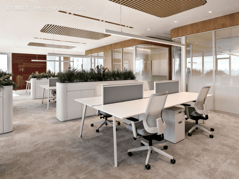 辦公室 顏色|白色辦公室